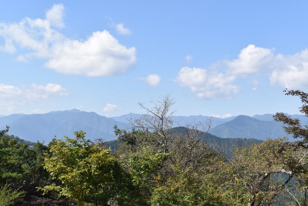 日の出山